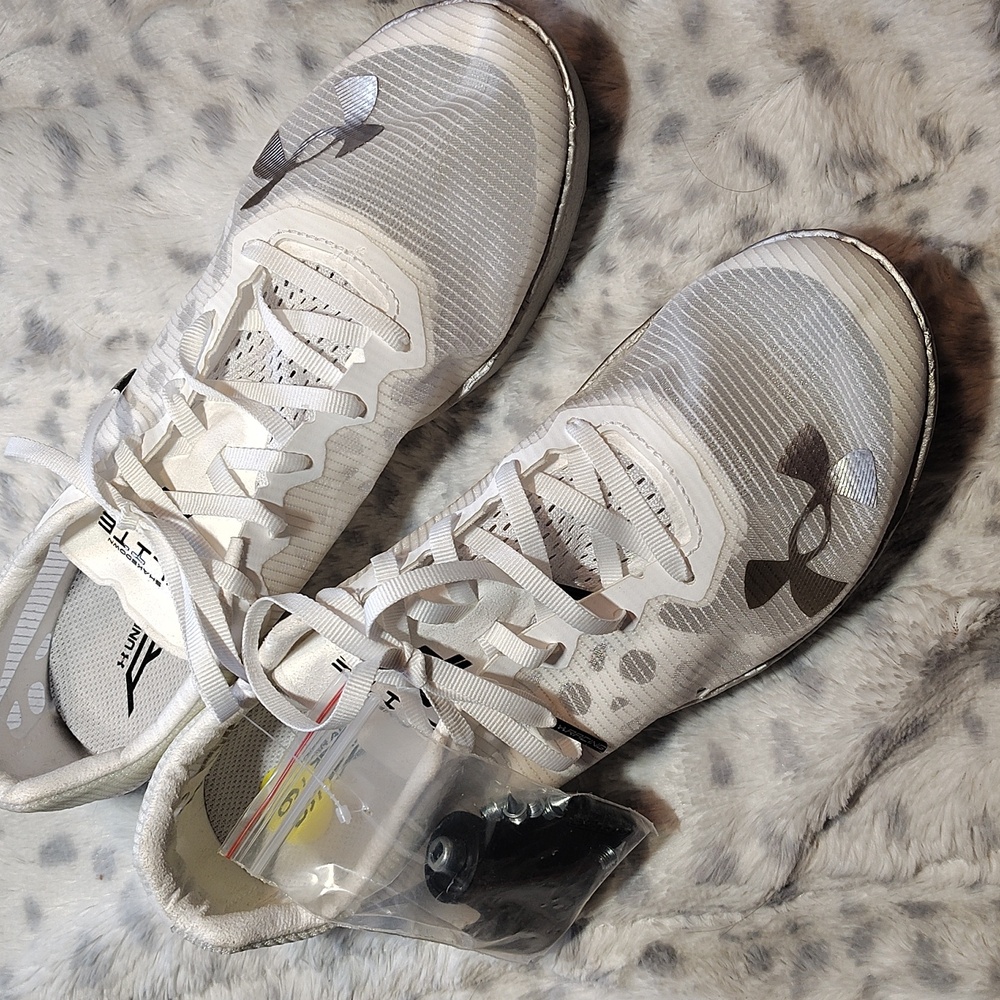 Under Armour Shakedown Elite Cleats